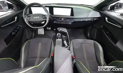 Kia EV6 2023 0.1 Автомат в Москве № 1128809, миниатюра 7