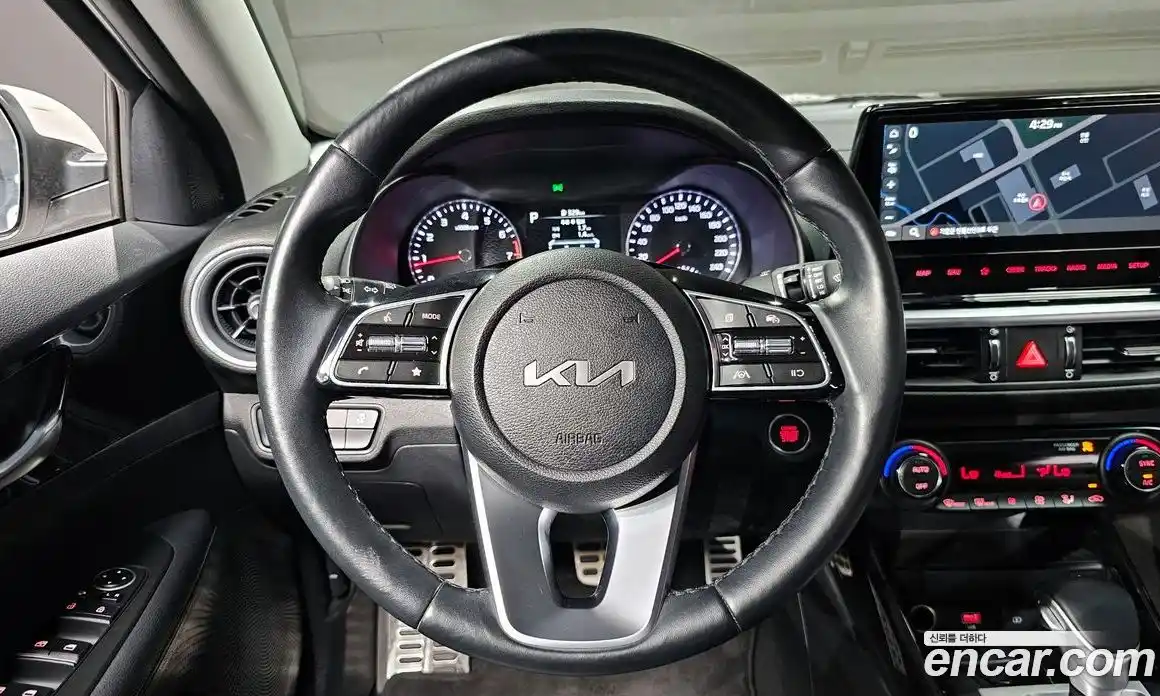 Kia K3 2023 1.6 Автомат в Москве № 1128825, фото 13