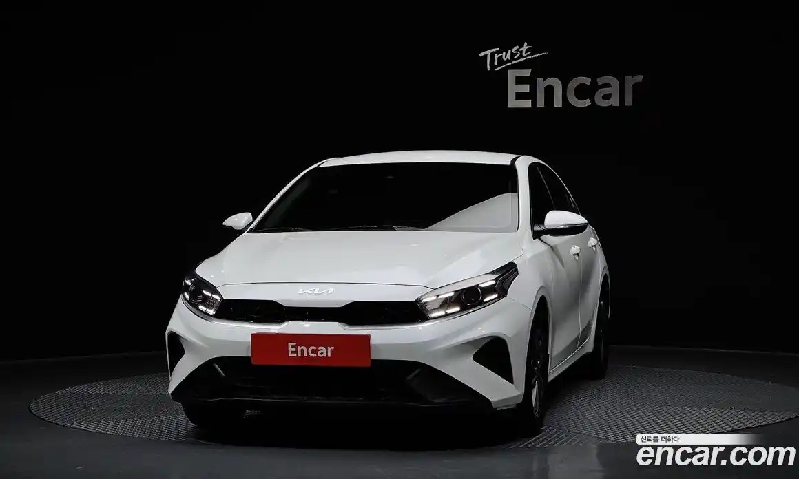 Kia K3 2023 1.6 Автомат в Москве № 1128825, фото 3