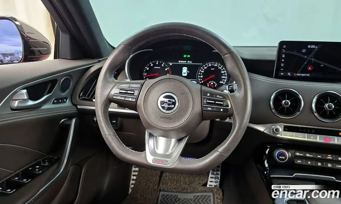 Kia Stinger 2021 3.3 Автомат в Москве № 1128845, фото 13