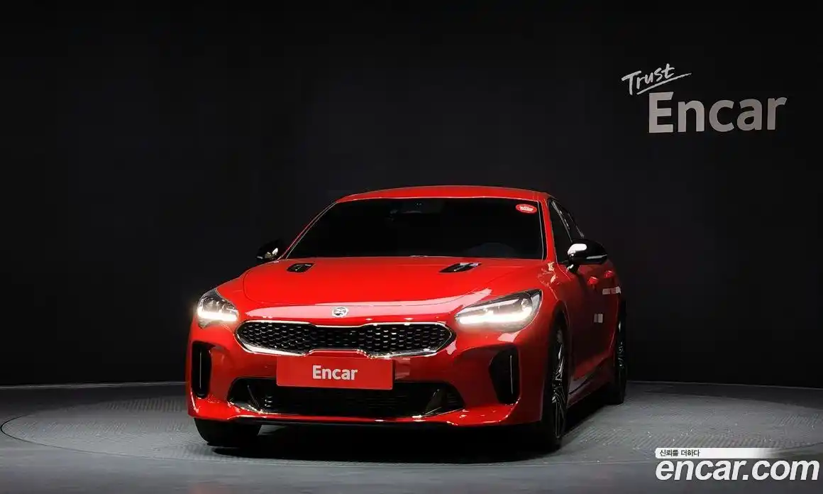 Kia Stinger 2021 3.3 Автомат в Москве № 1128845, фото 3