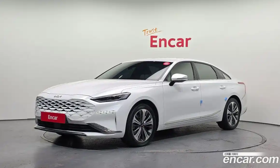 Kia K8 2023 3.5 Автомат в Москве № 1128950, фото 1