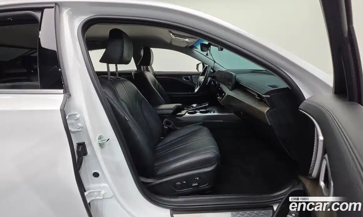 Kia K8 2023 3.5 Автомат в Москве № 1128950, фото 10