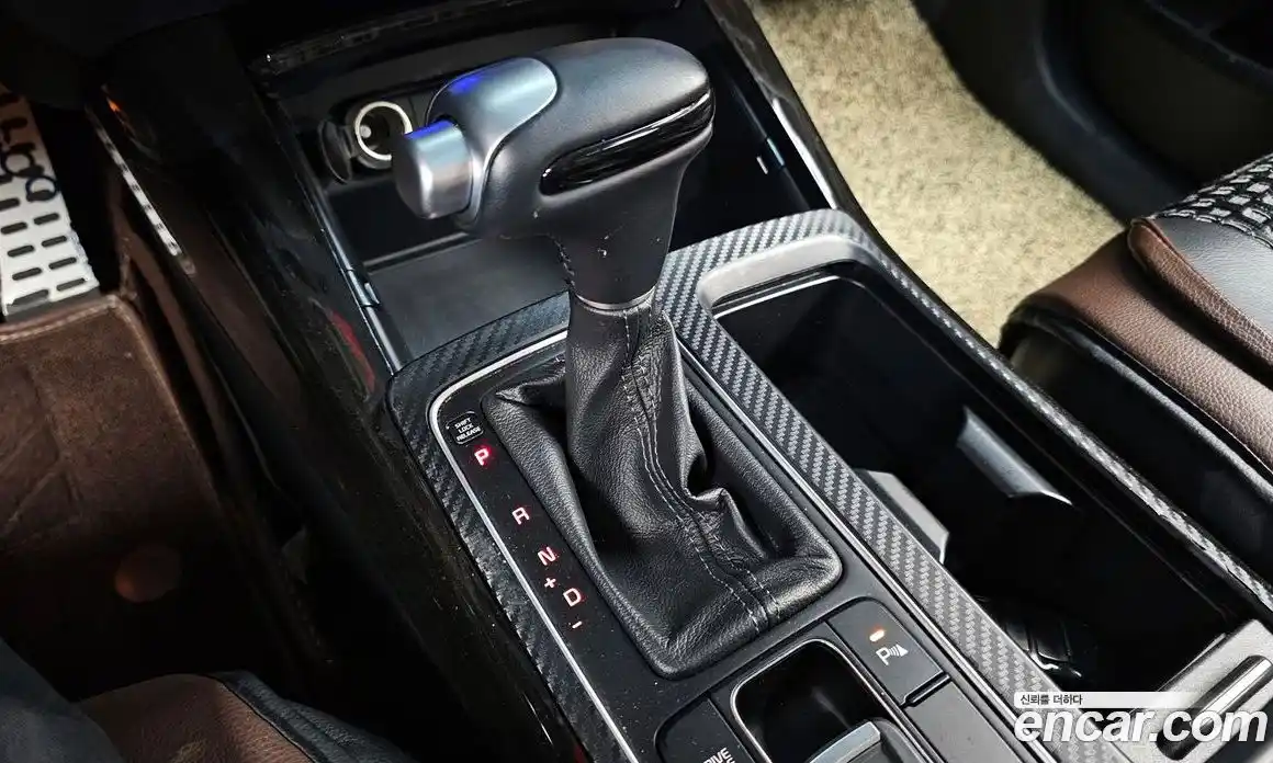 Kia Sorento 2019 2.0 гидро в Москве № 1128966, фото 9