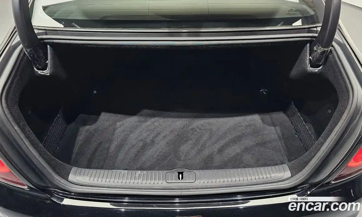 Kia K9 2019 3.8 Автомат в Москве № 1128980, фото 20