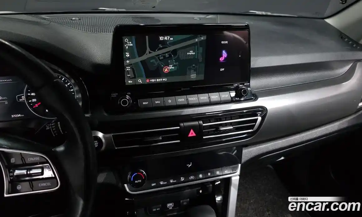 Kia Seltos 2022 1.6 Автомат в Москве № 1129003, фото 14