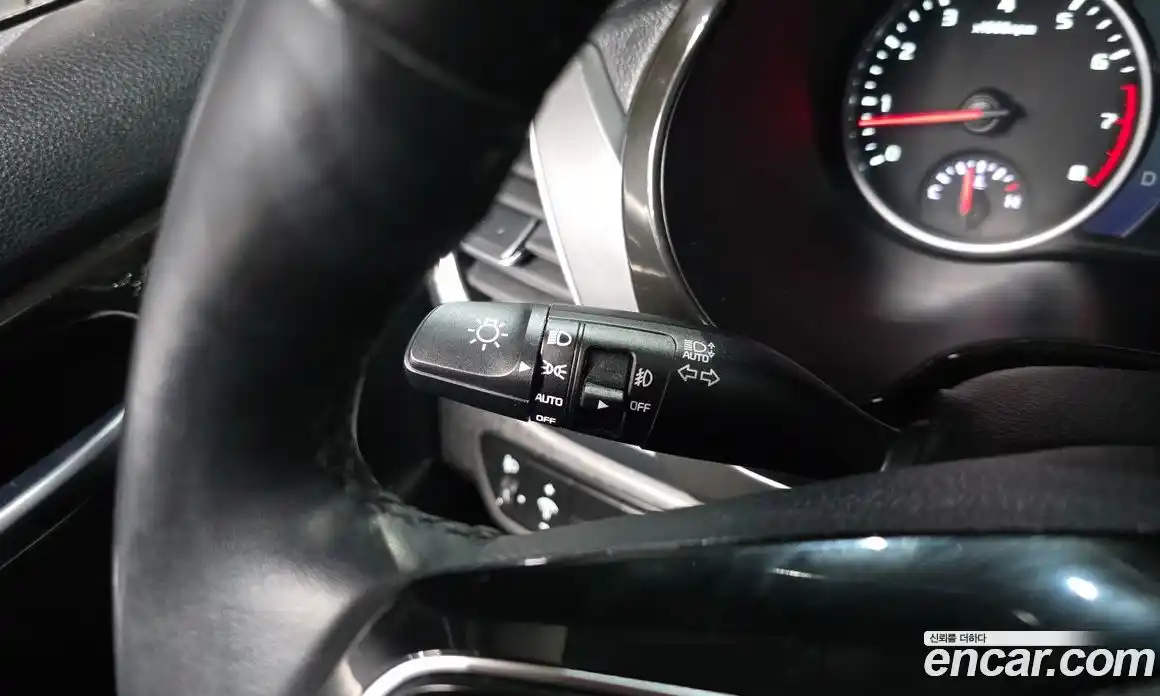 Kia Seltos 2022 1.6 Автомат в Москве № 1129003, фото 17