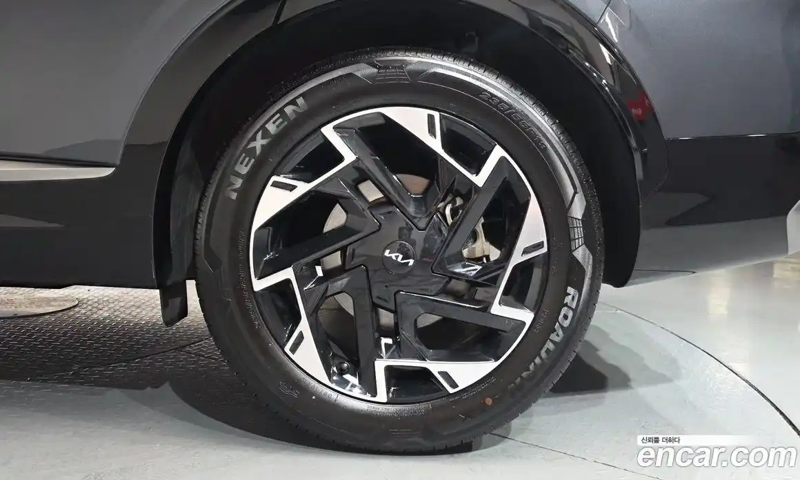 Kia Sportage 2022 1.6 Автомат в Москве № 1129048, фото 5