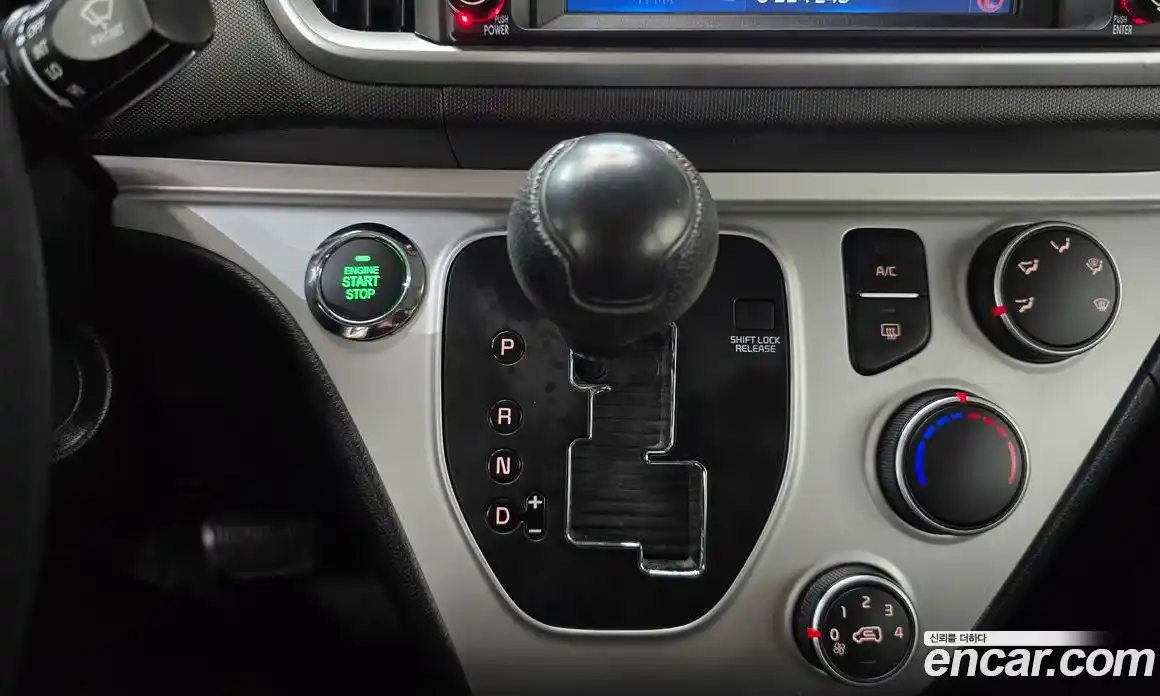 Kia Ray 2022 1.0 Автомат в Москве № 1129054, фото 9