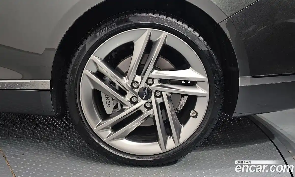 Genesis G80 2024 2.5 Автомат в Москве № 1129127, фото 5