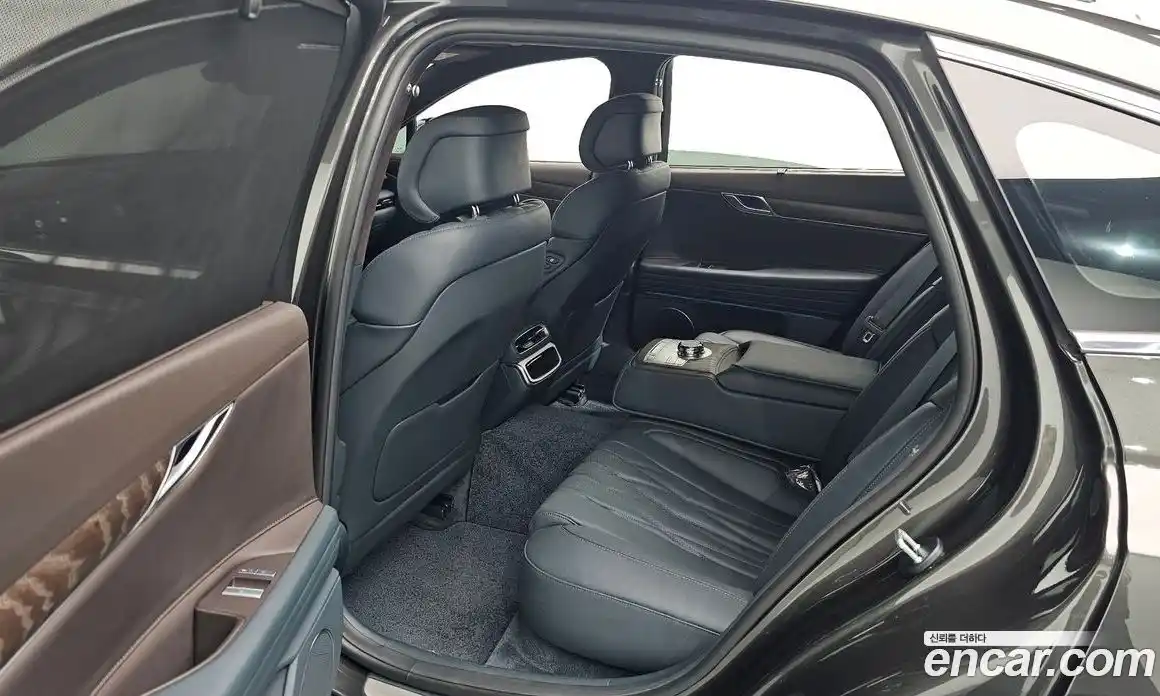 Genesis G80 2024 2.5 Автомат в Москве № 1129127, фото 10