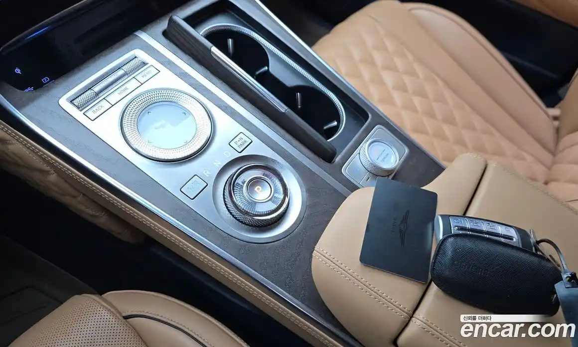 Genesis GV80 2022 2.5 Автомат в Москве № 1129230, фото 9