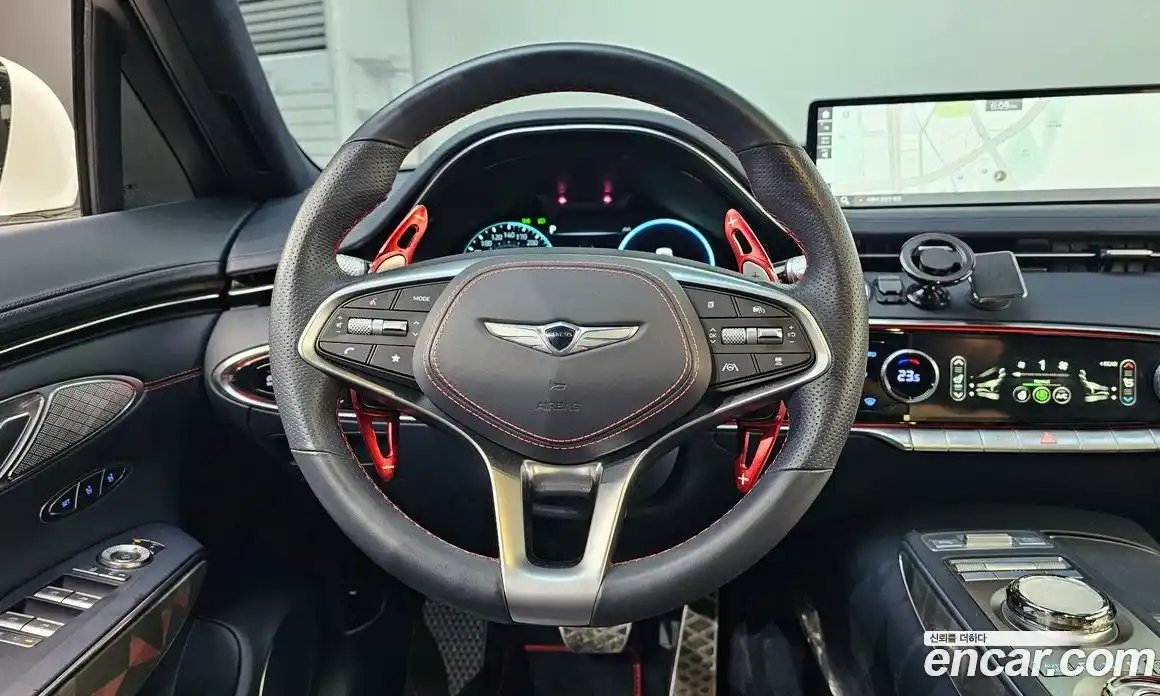 Genesis GV70 2022 2.5 гидро в Москве № 1129237, фото 13