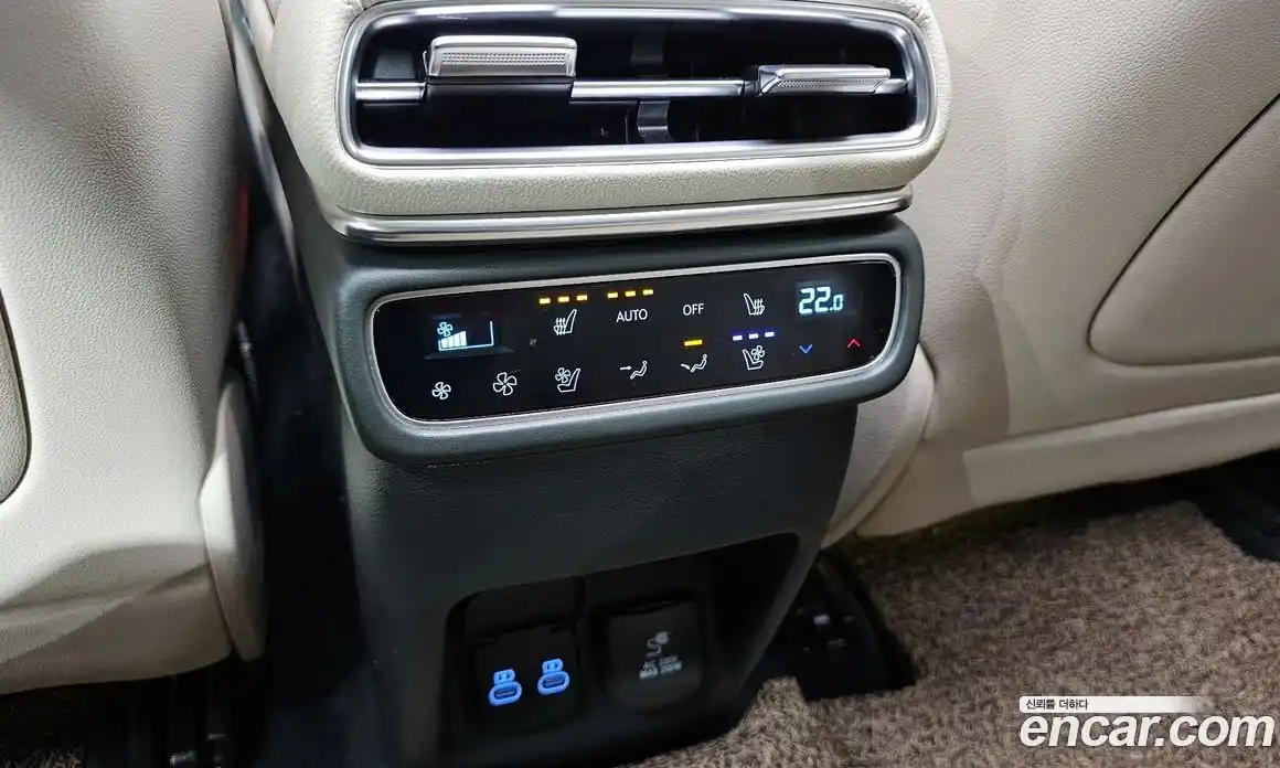 Genesis GV80 2024 2.5 Автомат в Москве № 1129242, фото 20