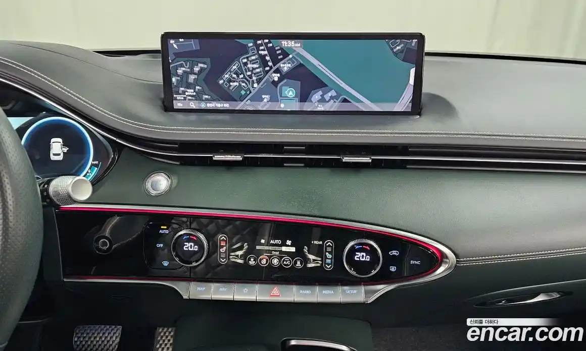 Genesis GV70 2022 0.1 Автомат в Москве № 1129262, фото 14