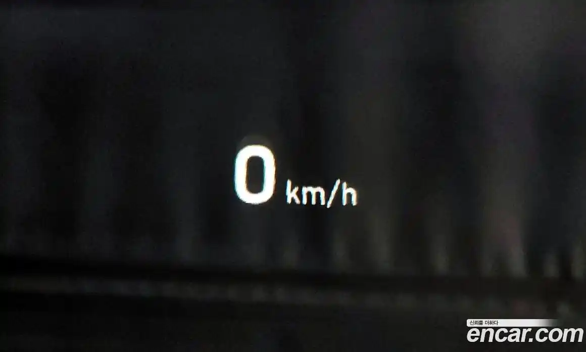 Genesis G80 2017 3.3 Автомат в Москве № 1129303, фото 16