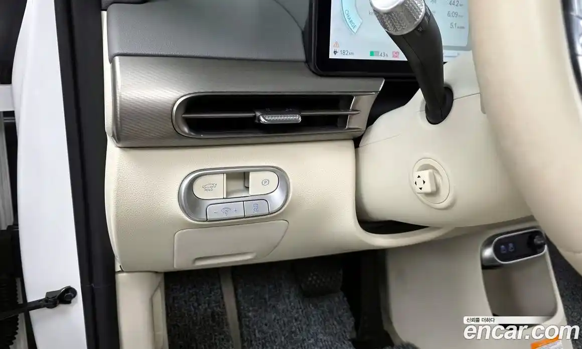 Genesis GV60 2021 0.1 Автомат в Москве № 1129403, фото 16