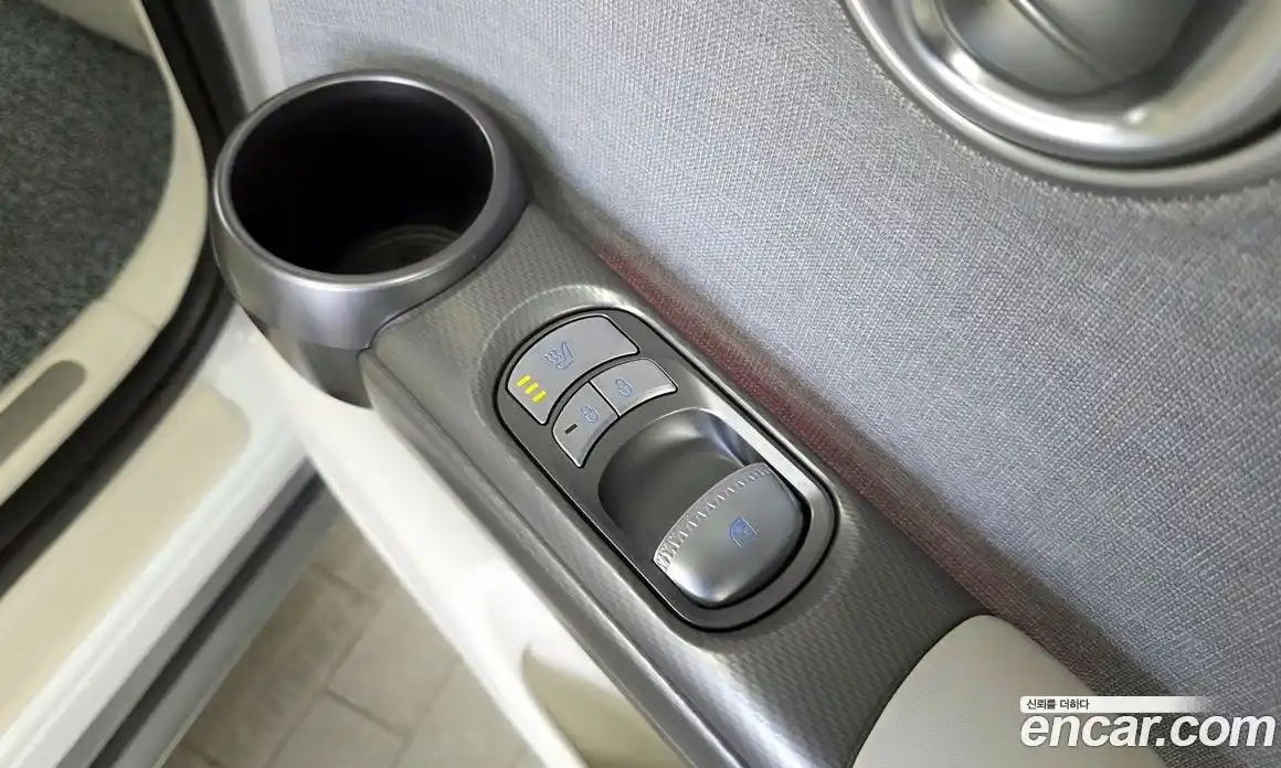 Genesis GV60 2021 0.1 Автомат в Москве № 1129403, фото 18