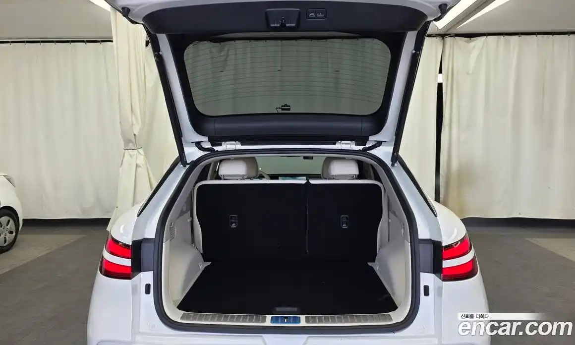 Genesis GV60 2021 0.1 Автомат в Москве № 1129403, фото 20