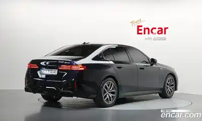 BMW 5-Series 2025 2.0 гидро в Москве № 1129736, миниатюра 2