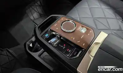 BMW iX 2023 0.3 гидро в Москве № 1130801, миниатюра 9