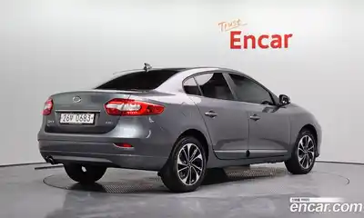 Renault SM3 2016 1.6 гидро в Москве № 1130916, миниатюра 2