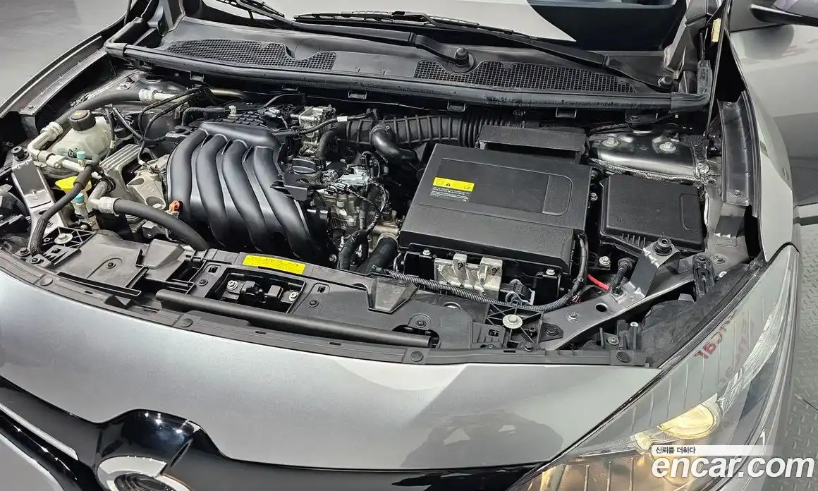 Renault SM3 2016 1.6 гидро в Москве № 1130916, фото 6