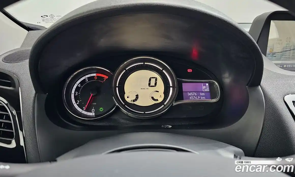 Renault SM3 2016 1.6 гидро в Москве № 1130916, фото 8