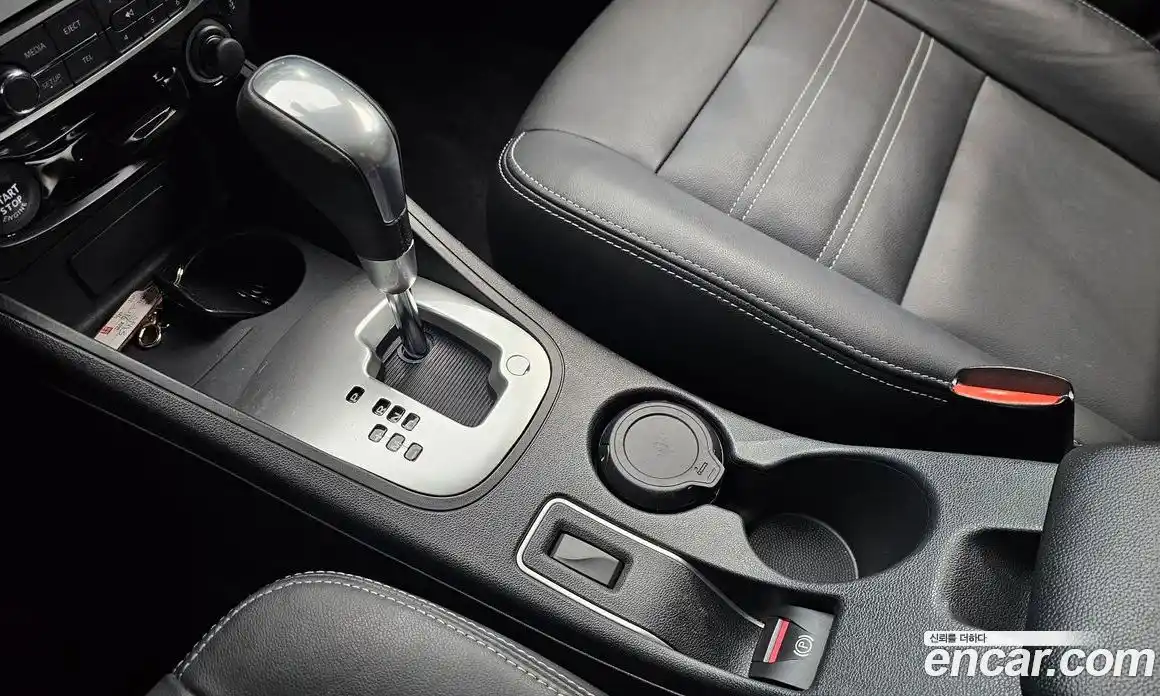 Renault SM3 2016 1.6 гидро в Москве № 1130916, фото 9