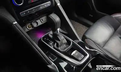 Renault QM6 2019 2.0 гидро в Москве № 1130936, миниатюра 9