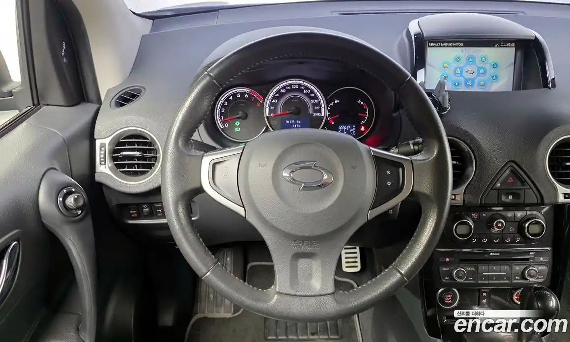 Renault QM5 2015 2.0 гидро в Москве № 1131257, фото 13