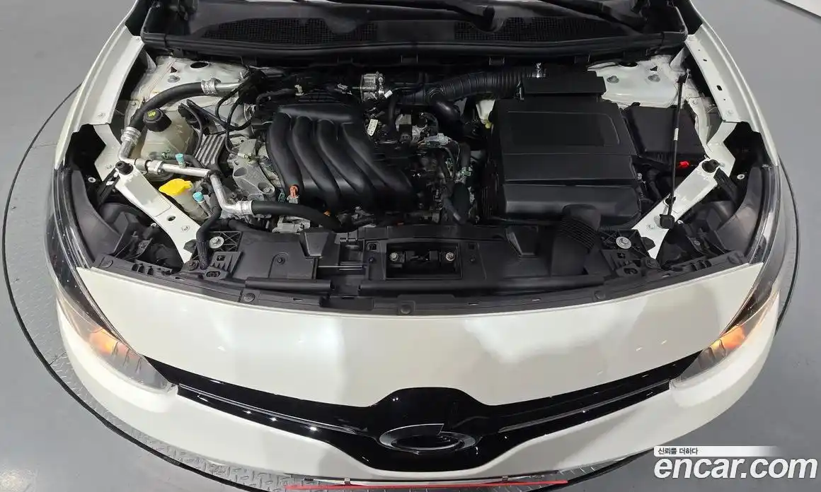 Renault SM3 2014 1.6 гидро в Москве № 1131287, фото 6