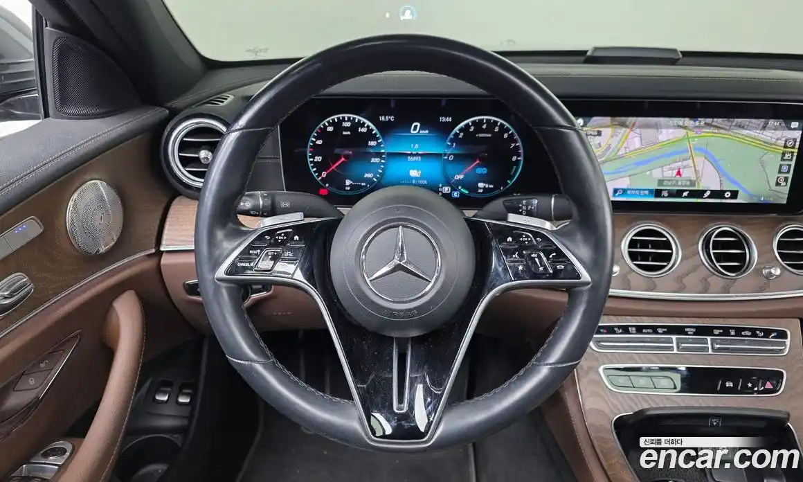 Mercedes-Benz E-Class 2021 2.0 гидро в Москве № 1131806, фото 13