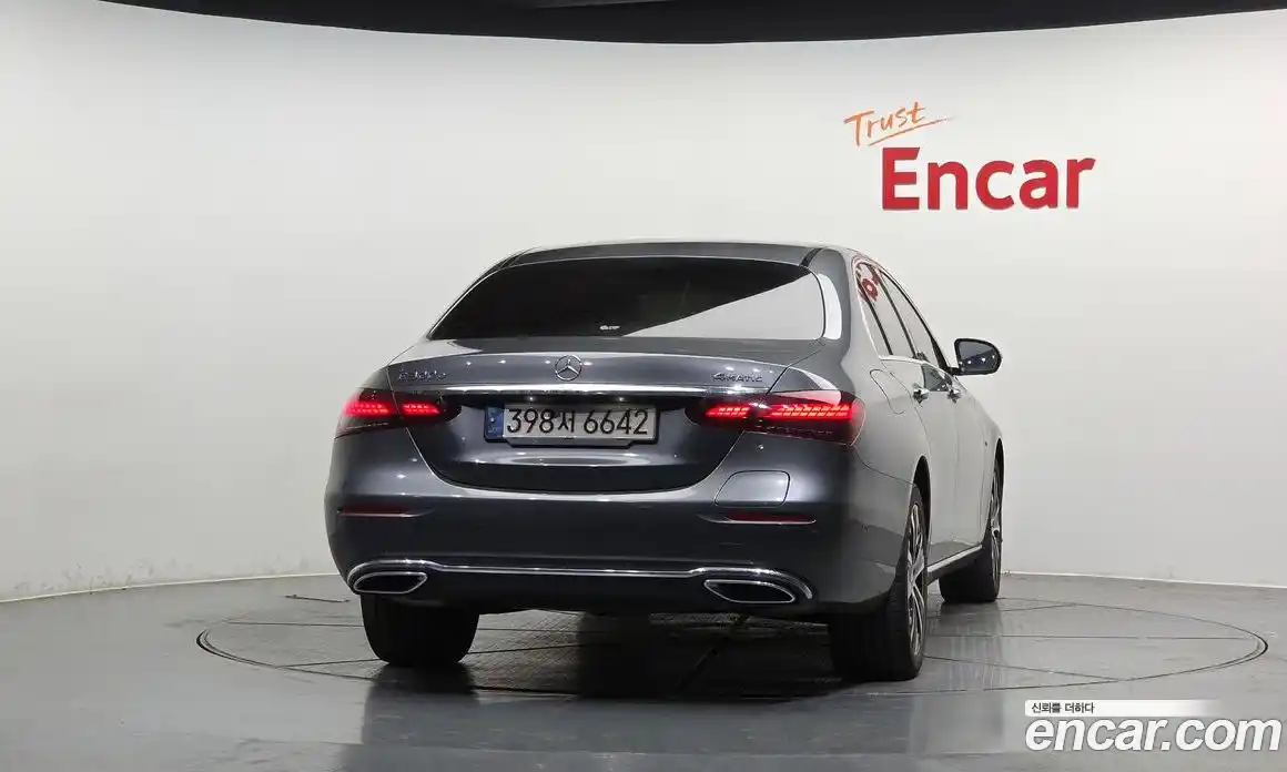 Mercedes-Benz E-Class 2021 2.0 гидро в Москве № 1131806, фото 4