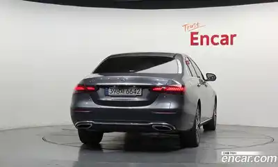 Mercedes-Benz E-Class 2021 2.0 гидро в Москве № 1131806, миниатюра 4