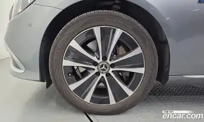 Mercedes-Benz E-Class 2021 2.0 гидро в Москве № 1131806, миниатюра 5