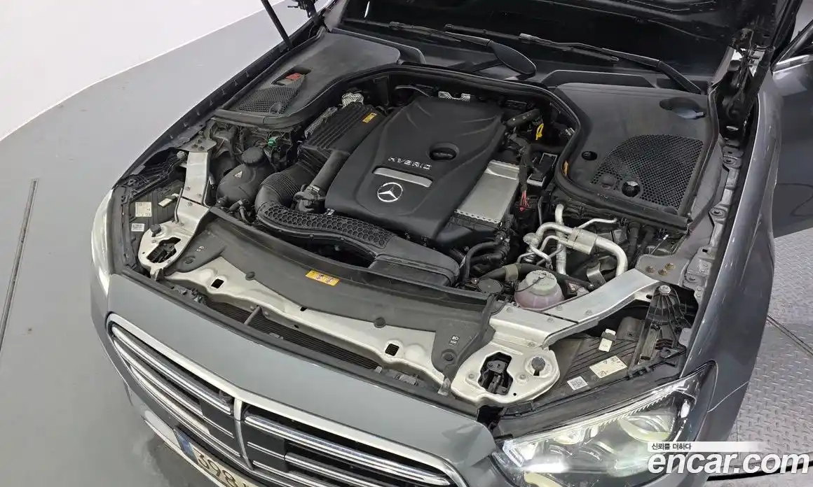 Mercedes-Benz E-Class 2021 2.0 гидро в Москве № 1131806, фото 6
