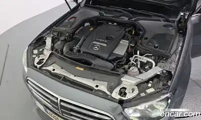 Mercedes-Benz E-Class 2021 2.0 гидро в Москве № 1131806, миниатюра 6