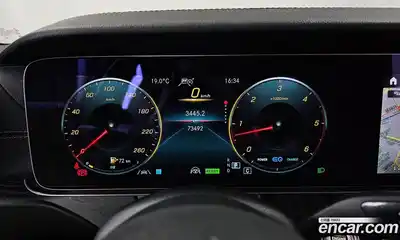 Mercedes-Benz CLS-Class 2022 2.0 гидро в Москве № 1131919, миниатюра 7