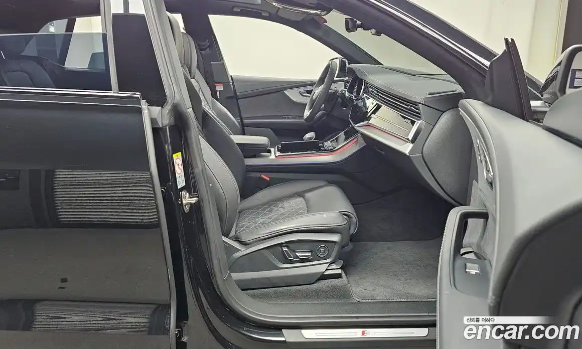 Audi Q8 2023 3.0 гидро в Москве № 1132117, фото 11