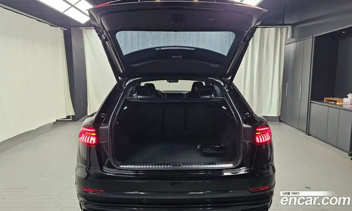 Audi Q8 2023 3.0 гидро в Москве № 1132117, фото 20