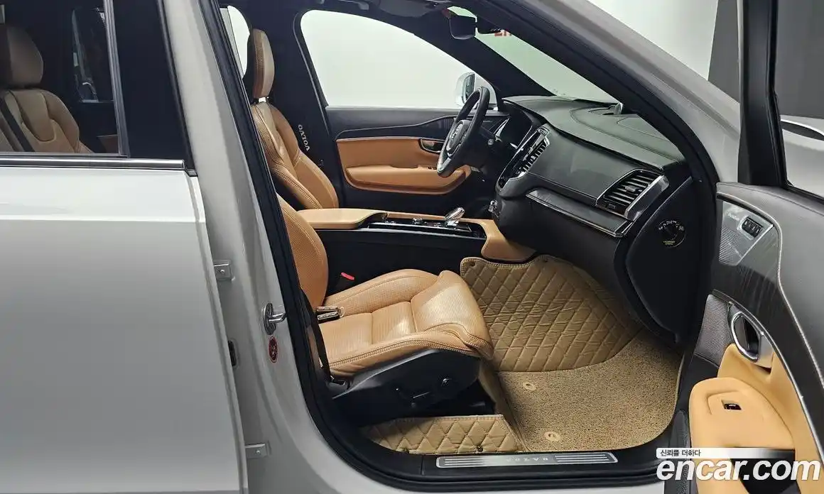 Volvo XC90 2022 2.0 гидро в Москве № 1132646, фото 11