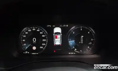 Volvo XC60 2018 2.0 гидро в Москве № 1132997, миниатюра 8