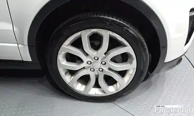 Land Rover Range-Rover Evoque 2016 2.0 гидро в Москве № 1136663, миниатюра 5