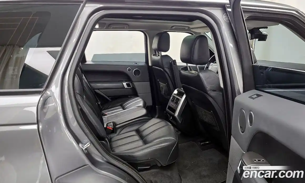 Land Rover Range-Rover Sport 2015 3.0 гидро в Москве № 1137586, фото 12
