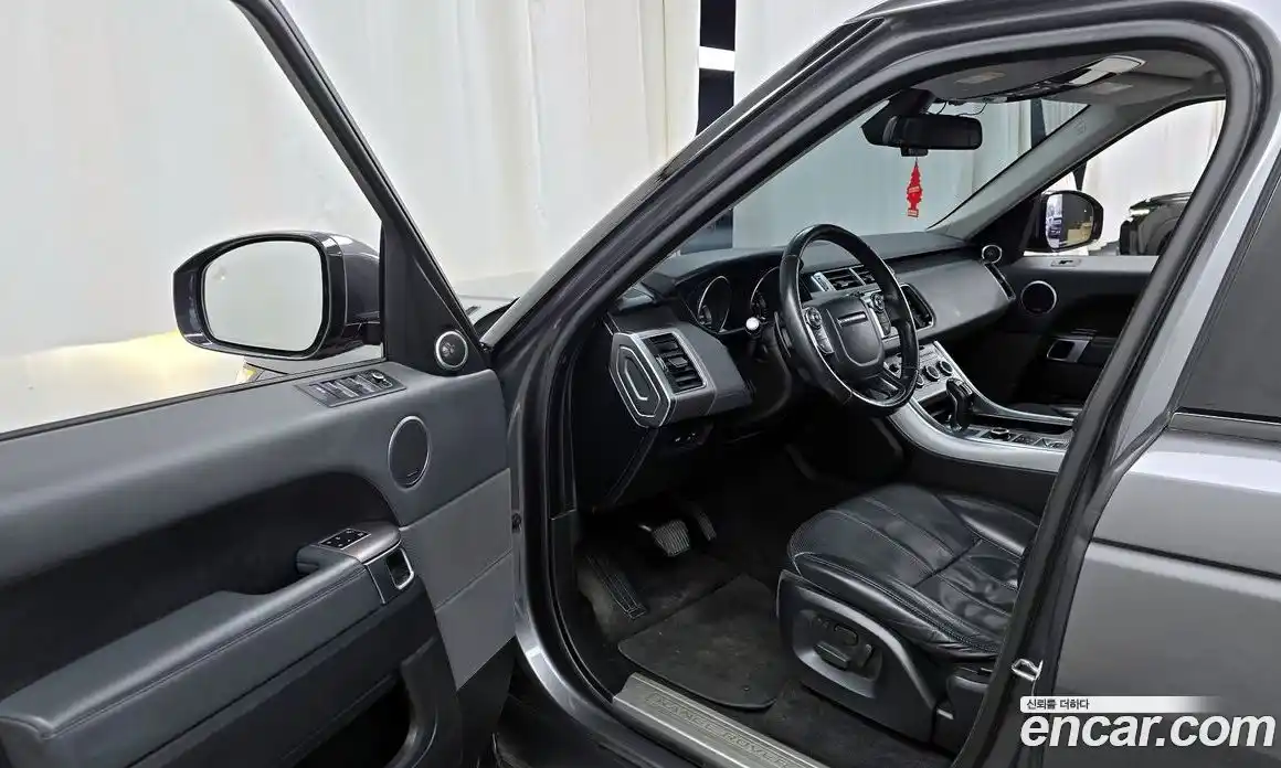 Land Rover Range-Rover Sport 2015 3.0 гидро в Москве № 1137586, фото 10