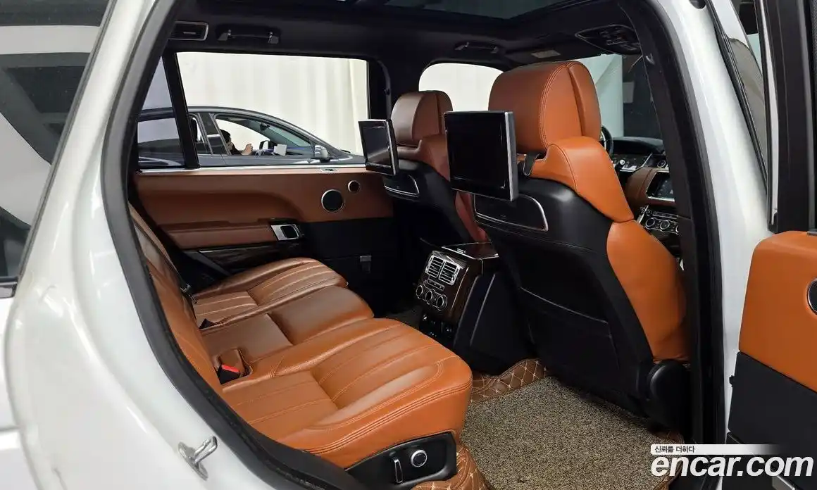 Land Rover Range-Rover 2016 4.4 гидро в Москве № 1137650, фото 12
