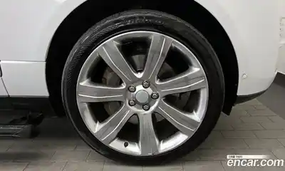 Land Rover Range-Rover 2016 4.4 гидро в Москве № 1137650, миниатюра 5