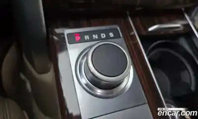 Land Rover Range-Rover 2016 5.0 гидро в Москве № 1137654, миниатюра 9