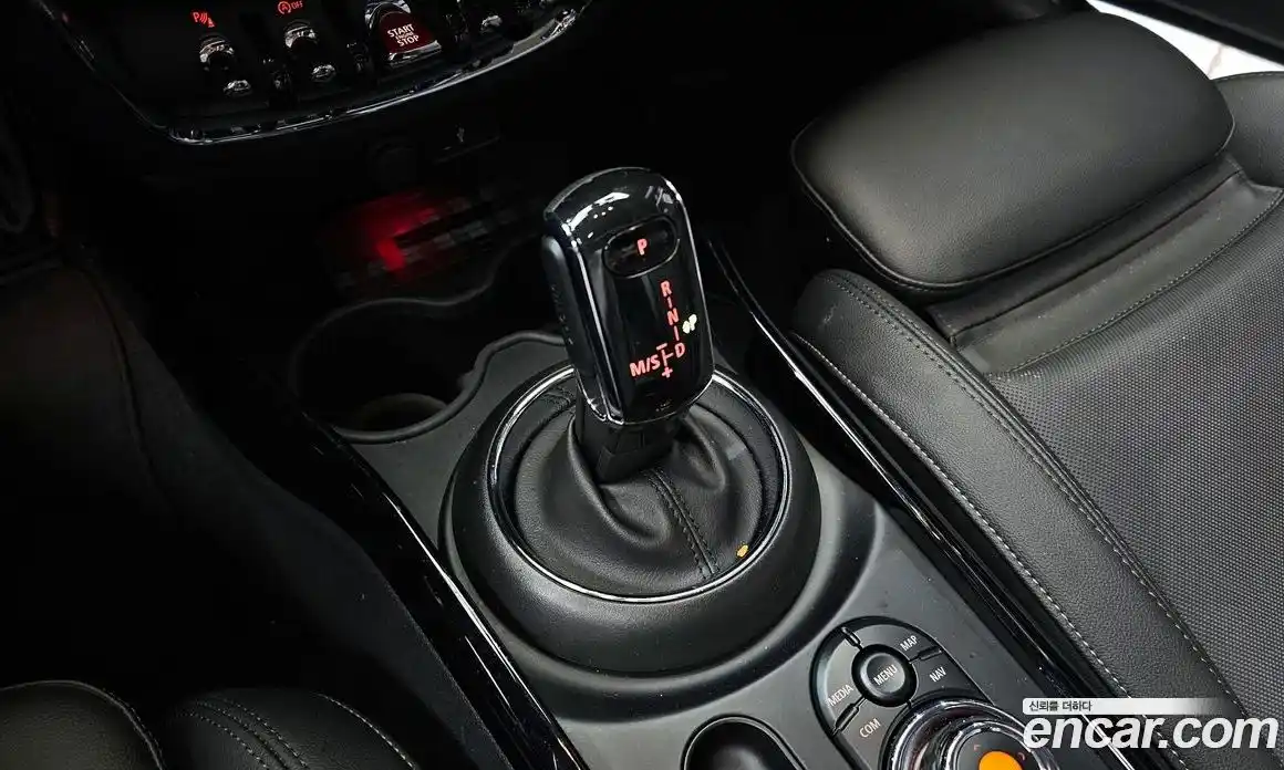 Mini Clubman 2020 1.5 гидро в Москве № 1137914, фото 9